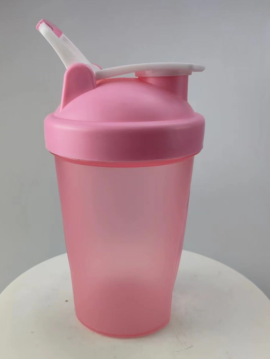 Fitness portable shaking cup protein powder milk shake cup 600ml mixing cup sports plastic water cup